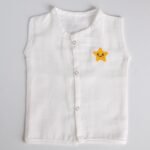 White Muslin Jabla with Embroidered Star – 100% Cotton for Newborns